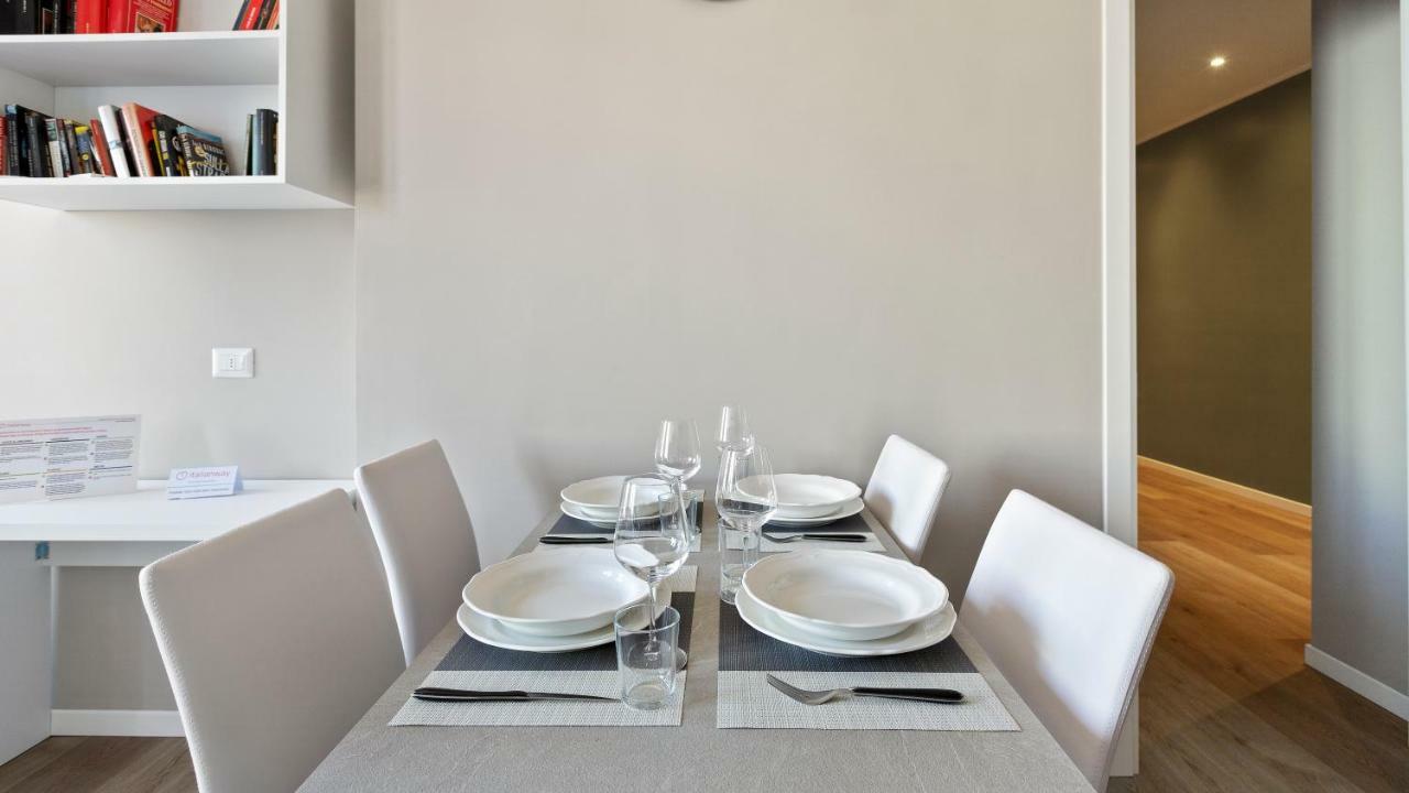 Italianway - Largo Allegri 4 Milan Bagian luar foto